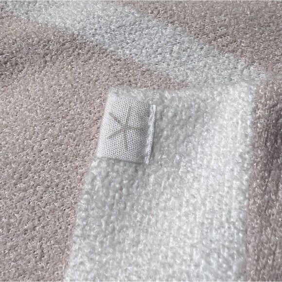 BAREFOOT DREAMS Cozychic UltraLite Knit Poncho White Pink Green Strip One Size - Picture 5 of 6